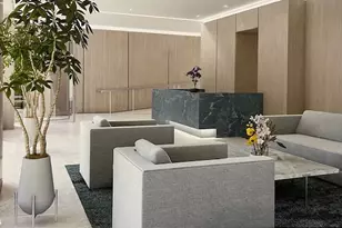 305 E 40th St, New York City, NY 10017 - Photo 6