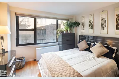 305 E 40th Street #10U, New York City, NY 10017 - Photo 2