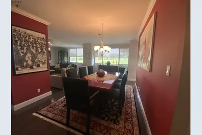 269-10 Grand Central Parkway #2W, New York City, NY 11005 - Photo 2