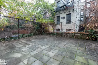 379 Atlantic Avenue, New York City, NY 11217 - Photo 4