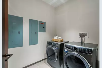 730 Fifth Avenue #17B, New York City, NY 10019 - Photo 38