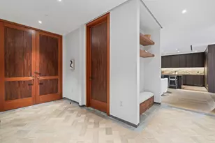 730 5th Ave, New York City, NY 10019 - Photo 6