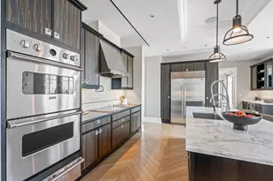 212 W 18th St, New York City, NY 10011 - Photo 18