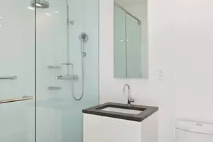 151 E 58th St, New York City, NY 10022 - Photo 16