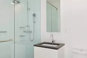 151 E 58th St, New York City, NY 10022 - Photo 18