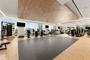 151 E 58th St, New York City, NY 10022 - Photo 22