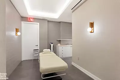 151 E 58th Street #43E, New York City, NY 10022 - Photo 36