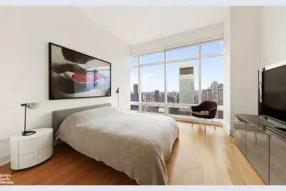 151 E 58th Street #43E, New York City, NY 10022 - Photo 32