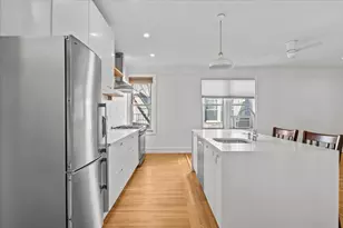 8502 Fort Hamilton Pkwy, New York City, NY 11209 - Photo 4