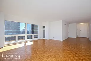 721 5th Ave, New York City, NY 10022 - Photo 4