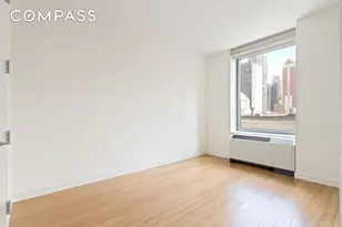 303 E 33rd St, New York City, NY 10016 - Photo 4