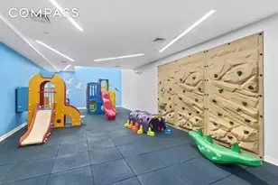 255 E 74th St, New York City, NY 10021 - Photo 10