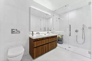 244 E 52nd St, New York City, NY 10022 - Photo 16