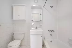 244 Hoyt St, New York City, NY 11231 - Photo 4