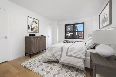 240 E 76th Street #7-M, New York City, NY 10021 - Photo 8