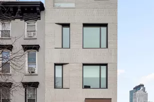 647 Baltic St, New York City, NY 11217 - Photo 38