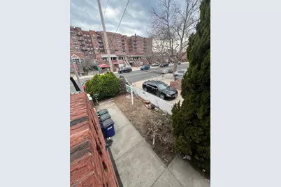 1241 E 98th Street, New York City, NY 11236 - Photo 4