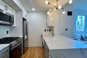 350 W 42nd St, New York City, NY 10036 - Photo 2