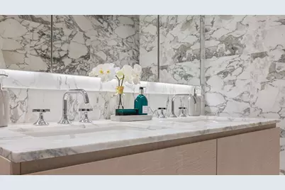 201 E 74th Street #6A, New York City, NY 10021 - Photo 4