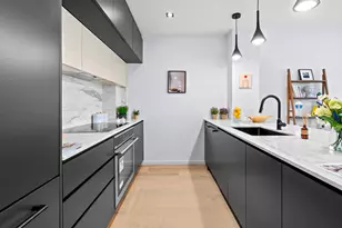 322 Lincoln Rd, New York City, NY 11225 - Photo 4