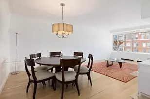 200 E 66th St, New York City, NY 10021 - Photo 2