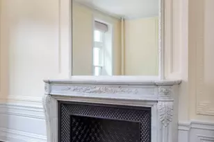 28 W 10th St, New York City, NY 10011 - Photo 4