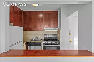 23-22 30th Rd, New York City, NY 11102 - Photo 4