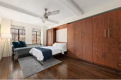 320 E 42nd Street #1308, New York City, NY 10017 - Photo 4