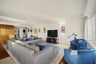 190 E 72nd St, New York City, NY 10021 - Photo 2