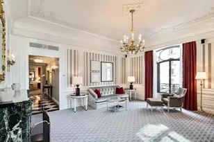 2 E 55th St, New York City, NY 10022 - Photo 1