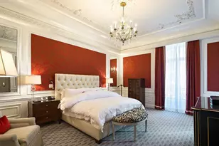 2 E 55th St, New York City, NY 10022 - Photo 4