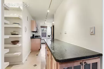 150 E 61st Street #5C, New York City, NY 10065 - Photo 6
