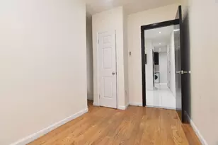 109 W 105th St, New York City, NY 10025 - Photo 4