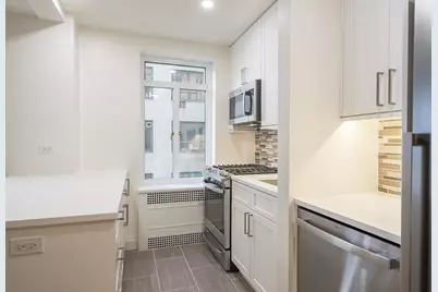 20 E 35th Street #8-K, New York City, NY 10016 - Photo 1