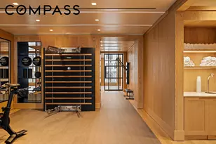 200 E 75th St, New York City, NY 10021 - Photo 32