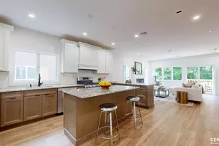 16 Harris Ln, New York, NY 10309 - Photo 6