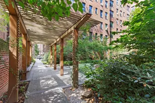 83-10 35th Ave, New York City, NY 11372 - Photo 8