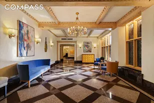 975 Park Ave, New York City, NY 10028 - Photo 16