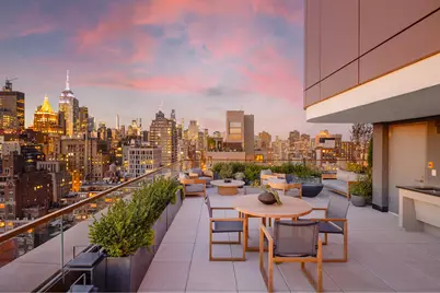 200 E 20th Street #PHA, New York City, NY 10003 - Photo 12