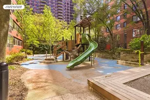200 E 94th St, New York City, NY 10128 - Photo 16