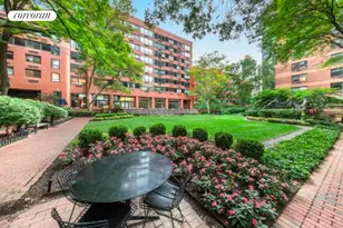 200 E 94th St, New York City, NY 10128 - Photo 14
