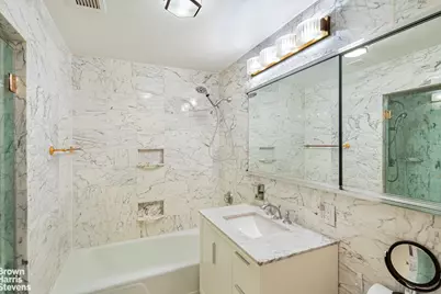 425 E 58th Street #8F, New York City, NY 10022 - Photo 8