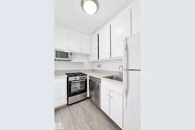420 E 72nd Street #15D, New York City, NY 10021 - Photo 4