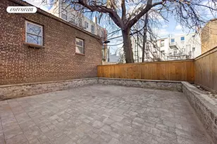 175 Huron St, New York City, NY 11222 - Photo 10