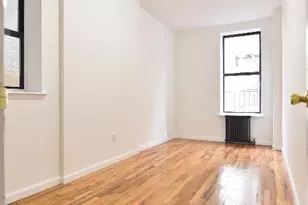 141 W 113th St, New York City, NY 10026 - Photo 2