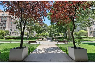 51-40 30th Avenue #4H, New York City, NY 11377 - Photo 2