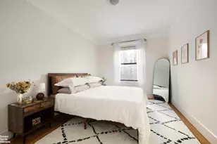 315 E 77th St, New York City, NY 10021 - Photo 4