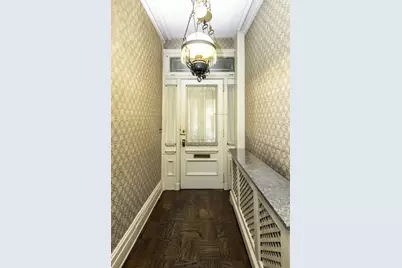 248 W 12th Street, New York City, NY 10014 - Photo 8