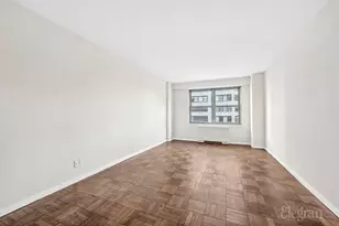 360 E 72nd St, New York City, NY 10021 - Photo 8