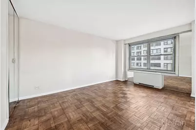360 E 72nd Street #A-1410, New York City, NY 10021 - Photo 10